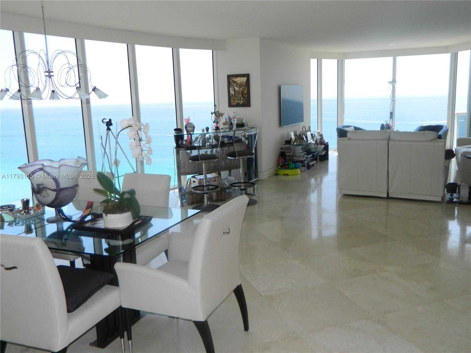 Small Image of 17555 #2108, Sunny Isles Beach Number 11