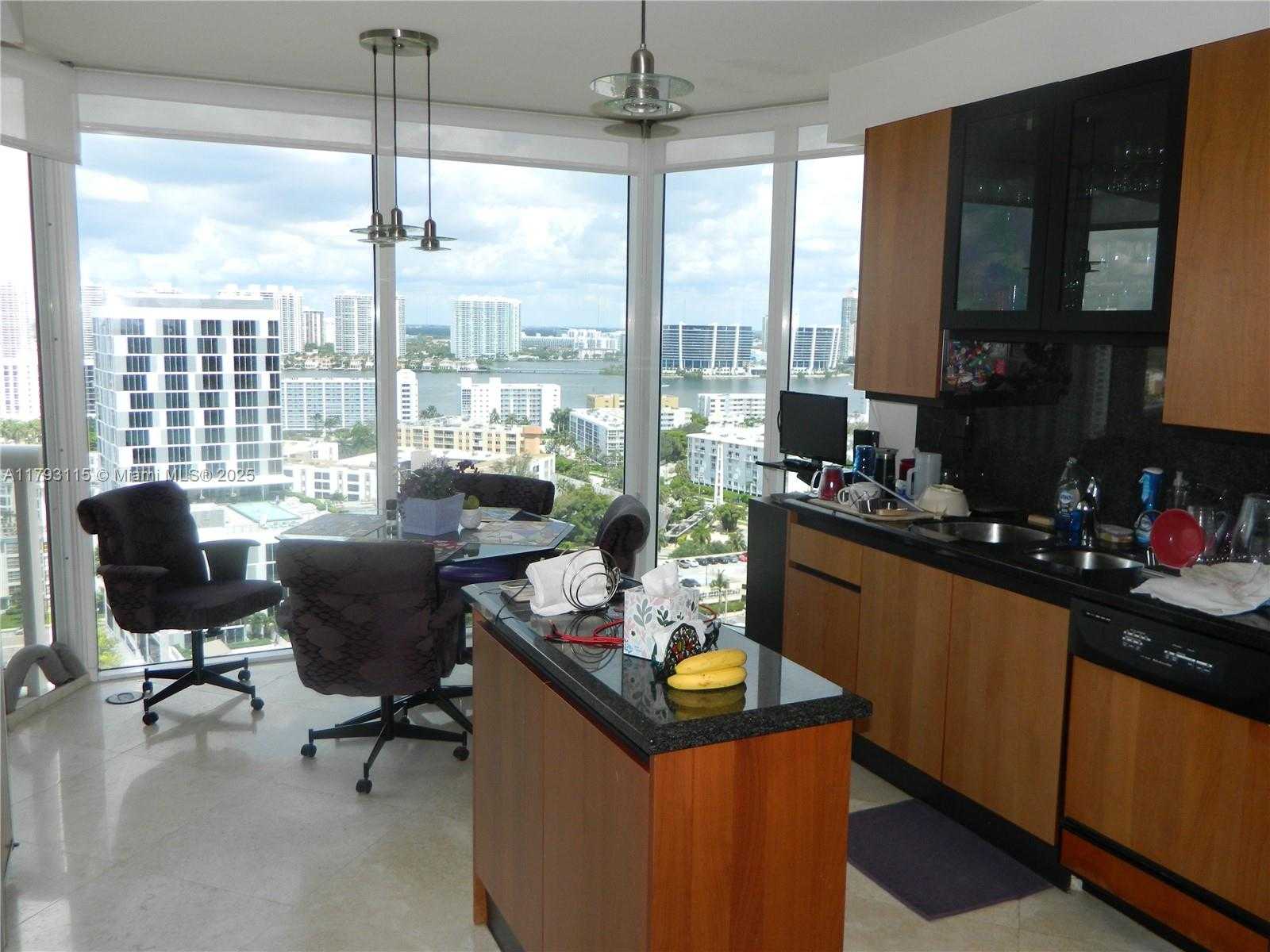 Small Image of 17555 #2108, Sunny Isles Beach Number 15
