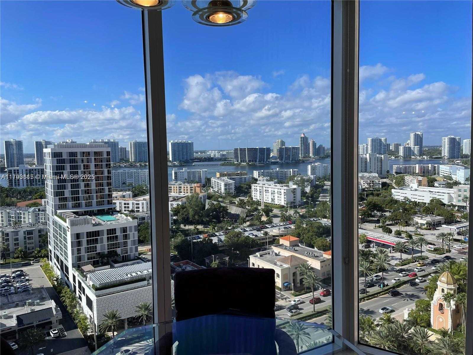 Small Image of Sunny Isles Beach Number 19