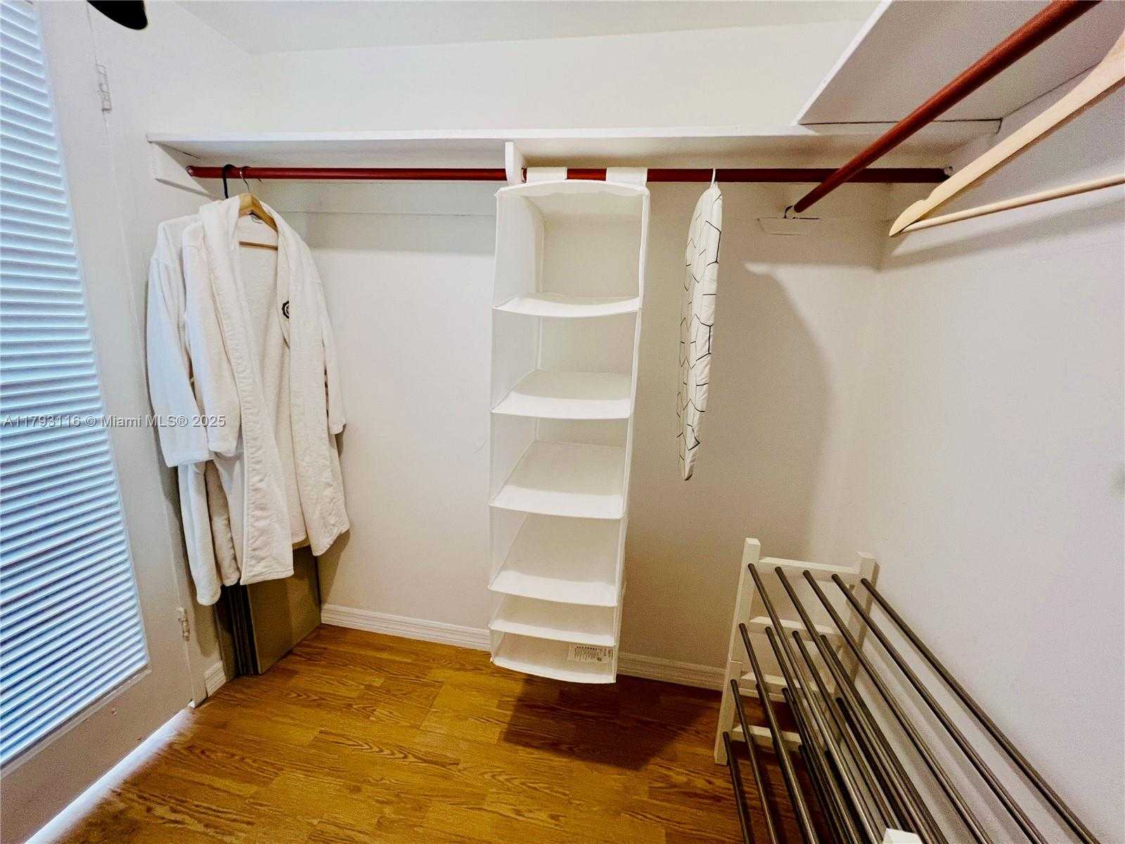 Small Image of 900 BAY DR #719, Miami Beach Number 18