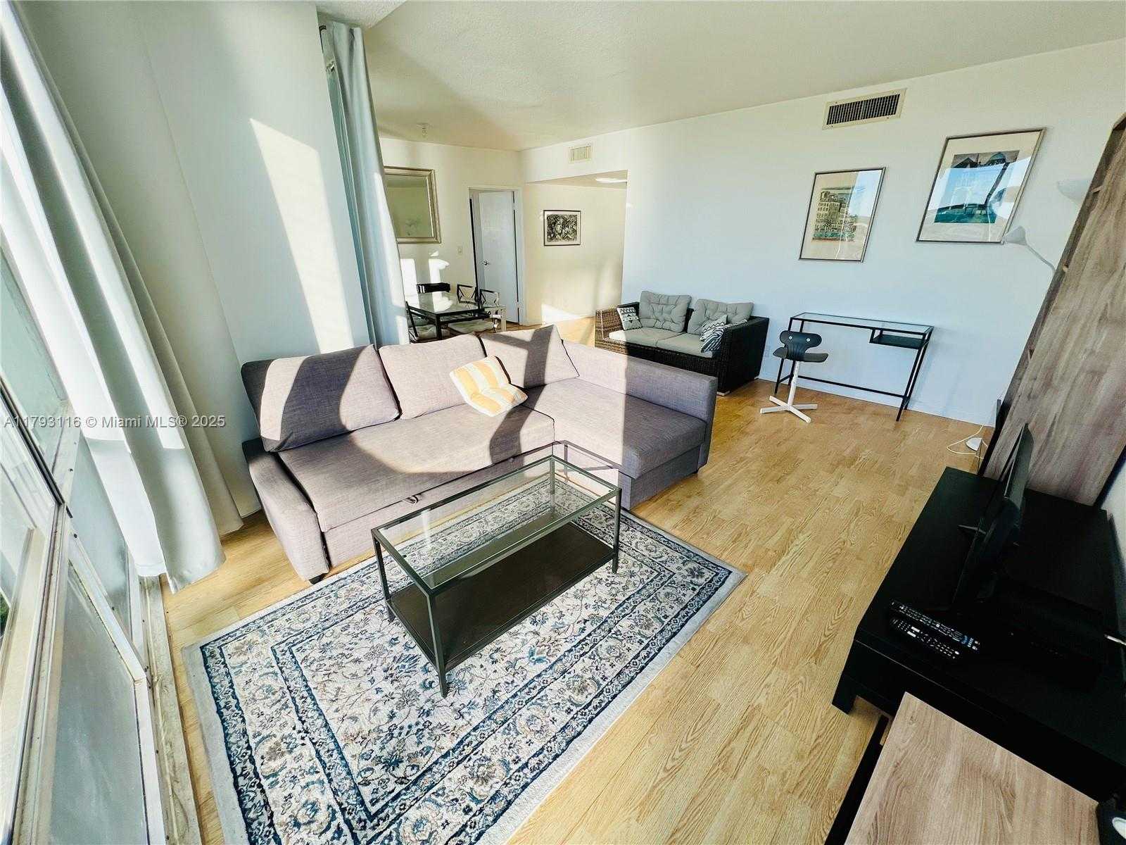 Small Image of 900 BAY DR #719, Miami Beach Number 4