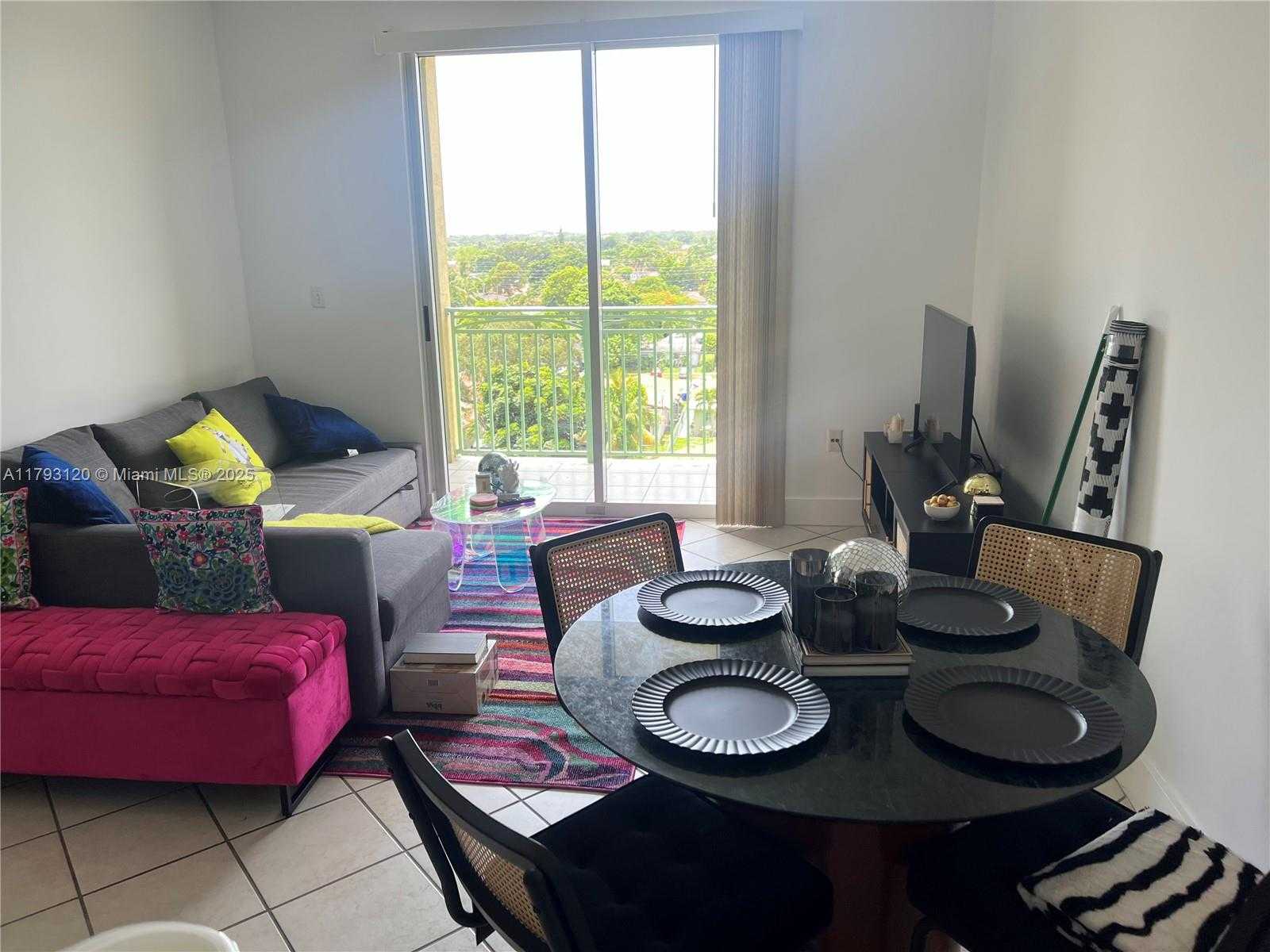 Small Image of 3500 CORAL WAY #803, Miami Number 4