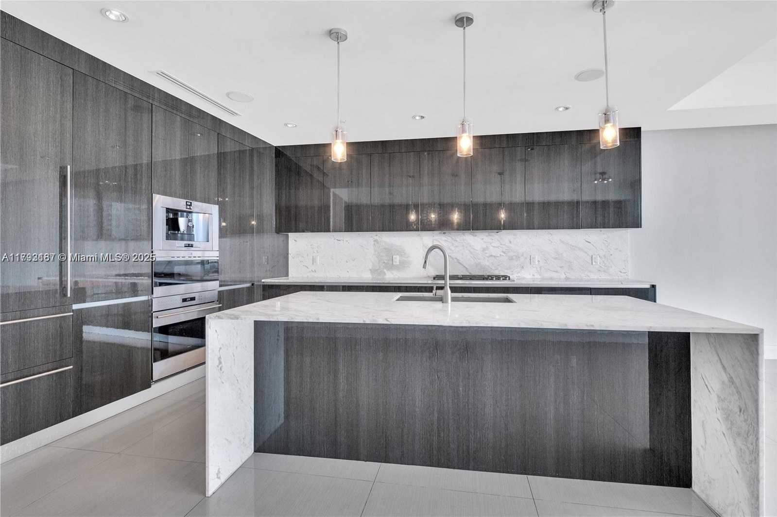 Small Image of 3300 NORTH EAST 188TH ST #611, Aventura Number 10