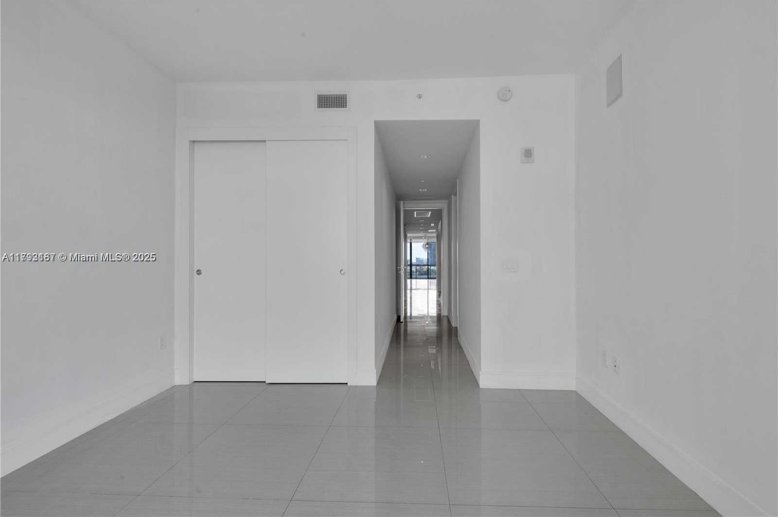 Small Image of 3300 NORTH EAST 188TH ST #611, Aventura Number 22