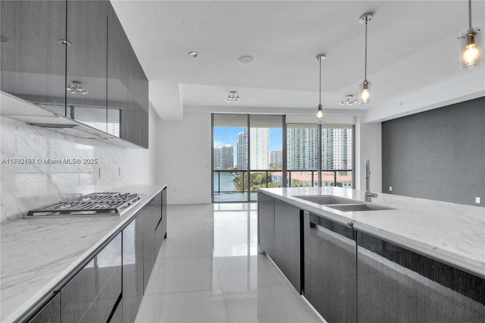 Small Image of 3300 NORTH EAST 188TH ST #611, Aventura Number 5