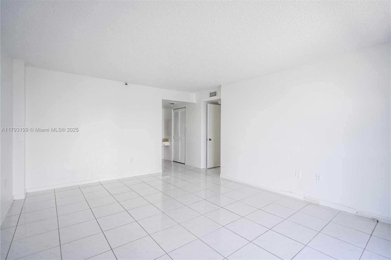 Small Image of 17600 NORTH BAY RD #N407, Sunny Isles Beach Number 16