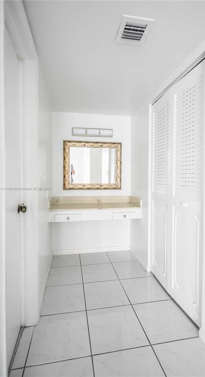 Small Image of 17600 NORTH BAY RD #N407, Sunny Isles Beach Number 18