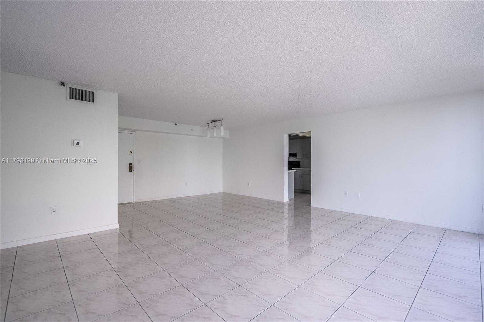 Small Image of 17600 NORTH BAY RD #N407, Sunny Isles Beach Number 5