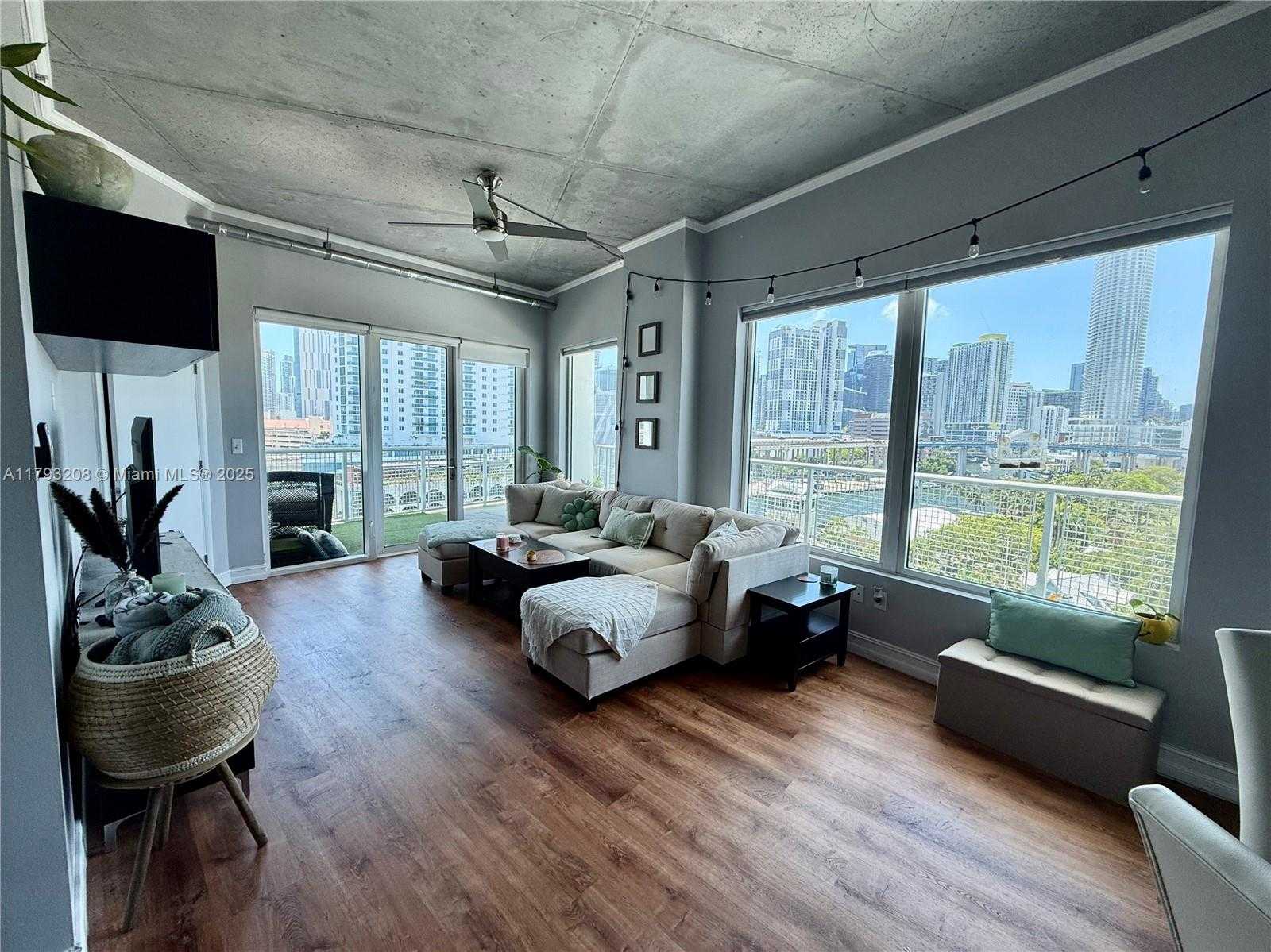 Small Image of 10 SOUTH WEST SOUTH RIVER DR #903, Miami Number 8