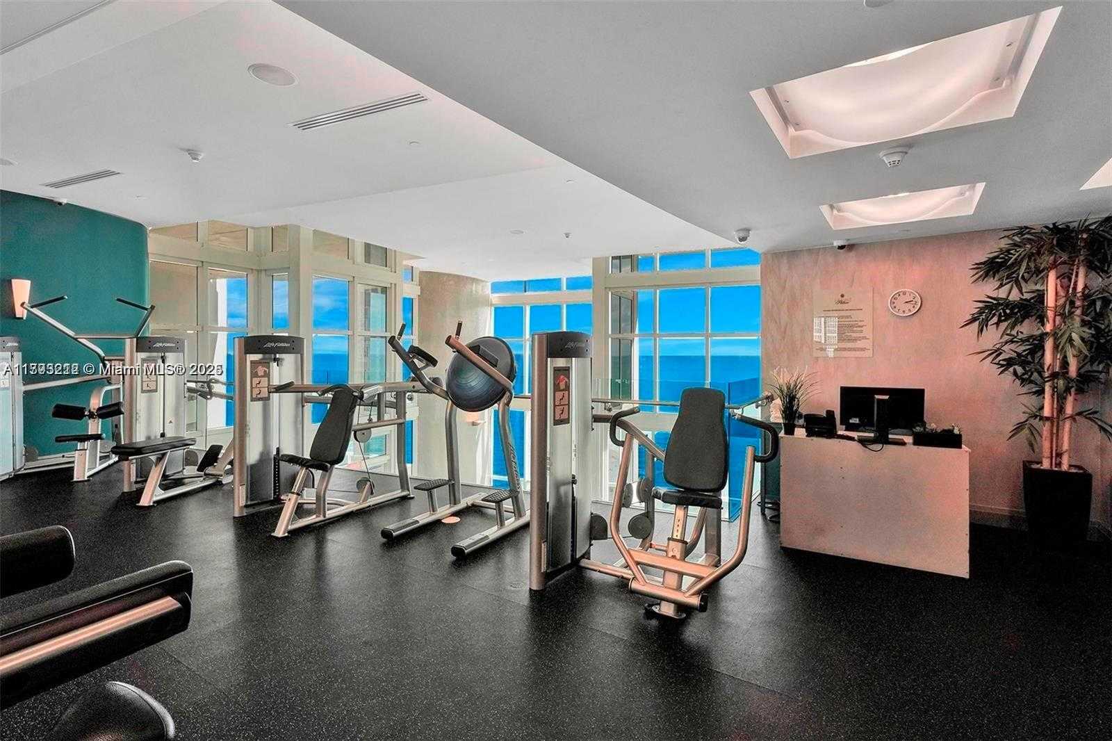Small Image of 18101 COLLINS AVE #1105, Sunny Isles Beach Number 25