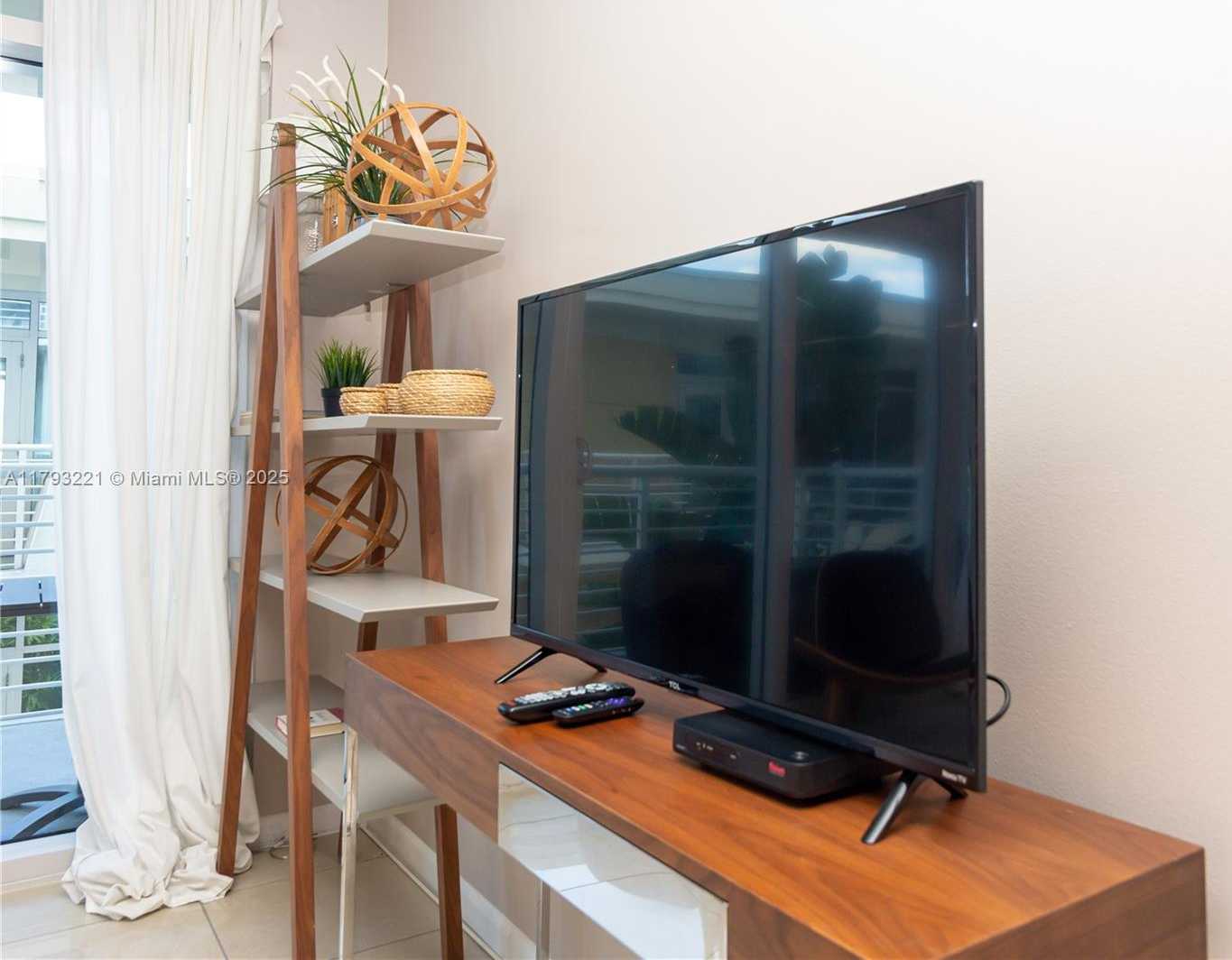 Small Image of 3250 NORTH EAST 1ST AVE #608, Miami Number 23