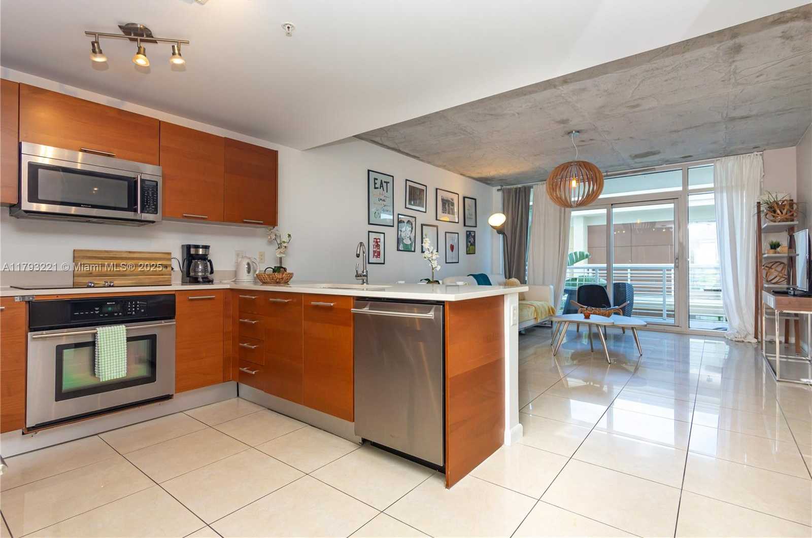 Small Image of 3250 NORTH EAST 1ST AVE #608, Miami Number 4