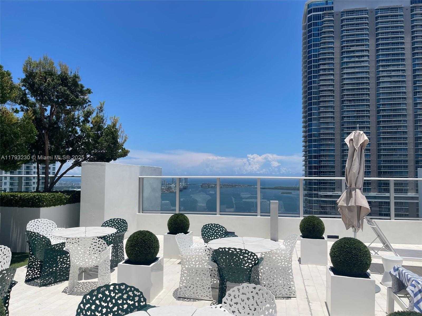 Small Image of 1010 BRICKELL AVE #3810, Miami Number 7