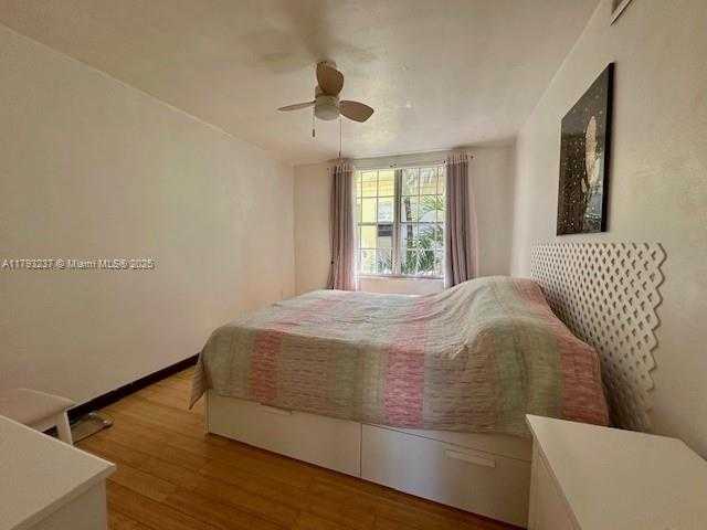 Small Image of 940 7TH ST #940D, Miami Beach Number 10