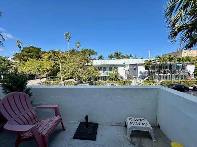 Small Image of 940 7TH ST #940D, Miami Beach Number 16