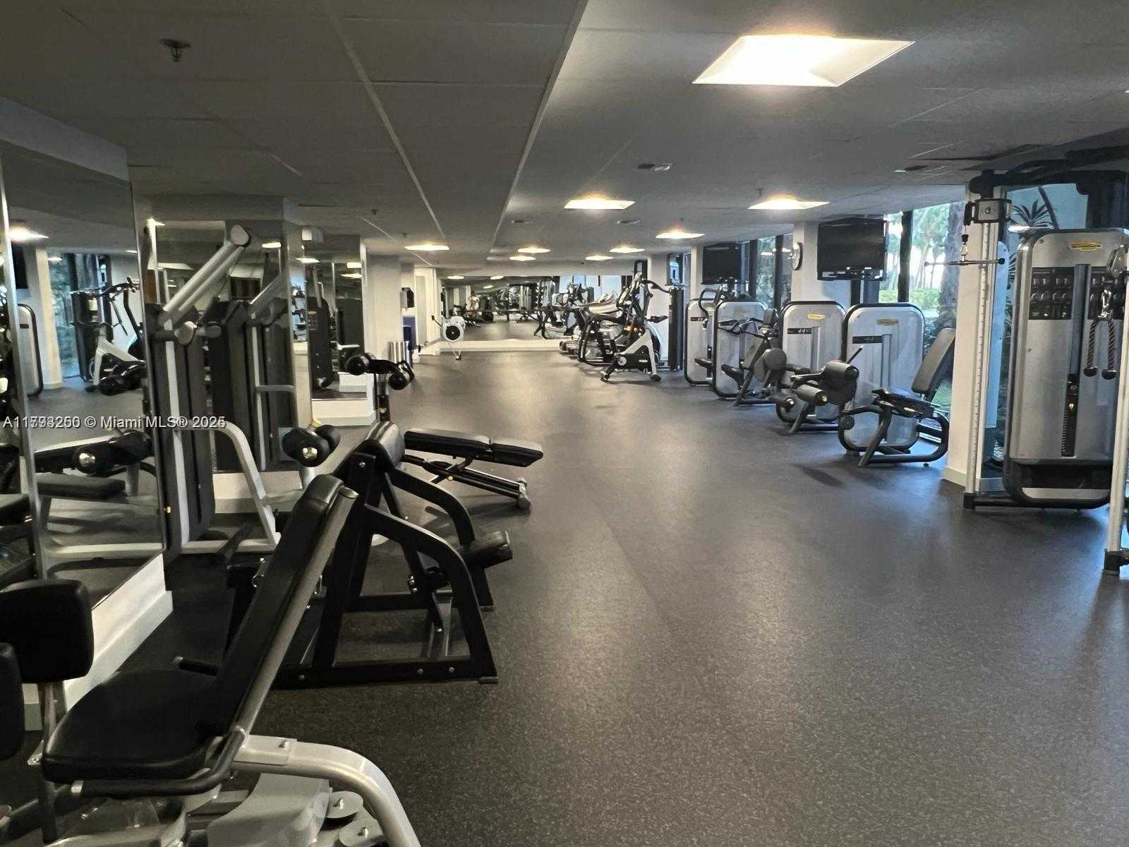 Small Image of 540 BRICKELL KEY DR #722, Miami Number 5