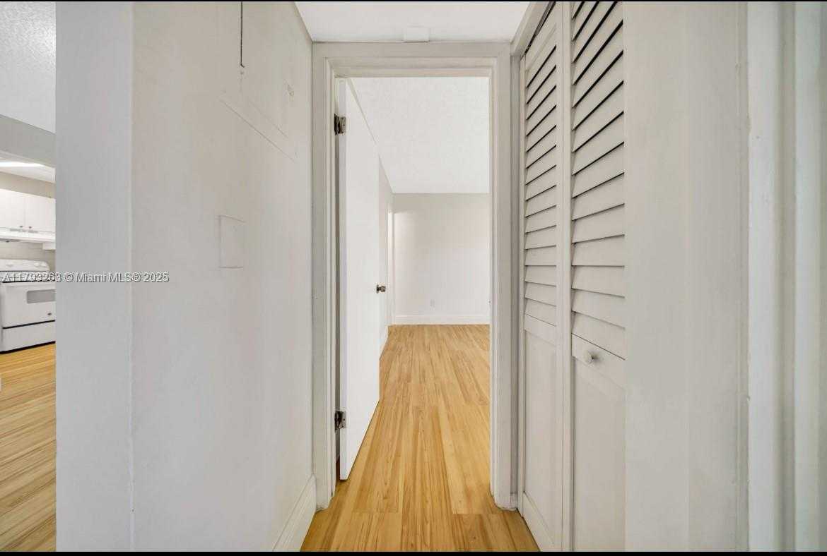 Small Image of 14863 SOUTH WEST 104TH ST #27-23, Miami Number 11