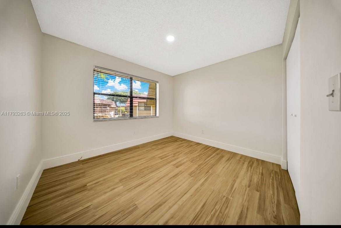 Small Image of 14863 SOUTH WEST 104TH ST #27-23, Miami Number 9