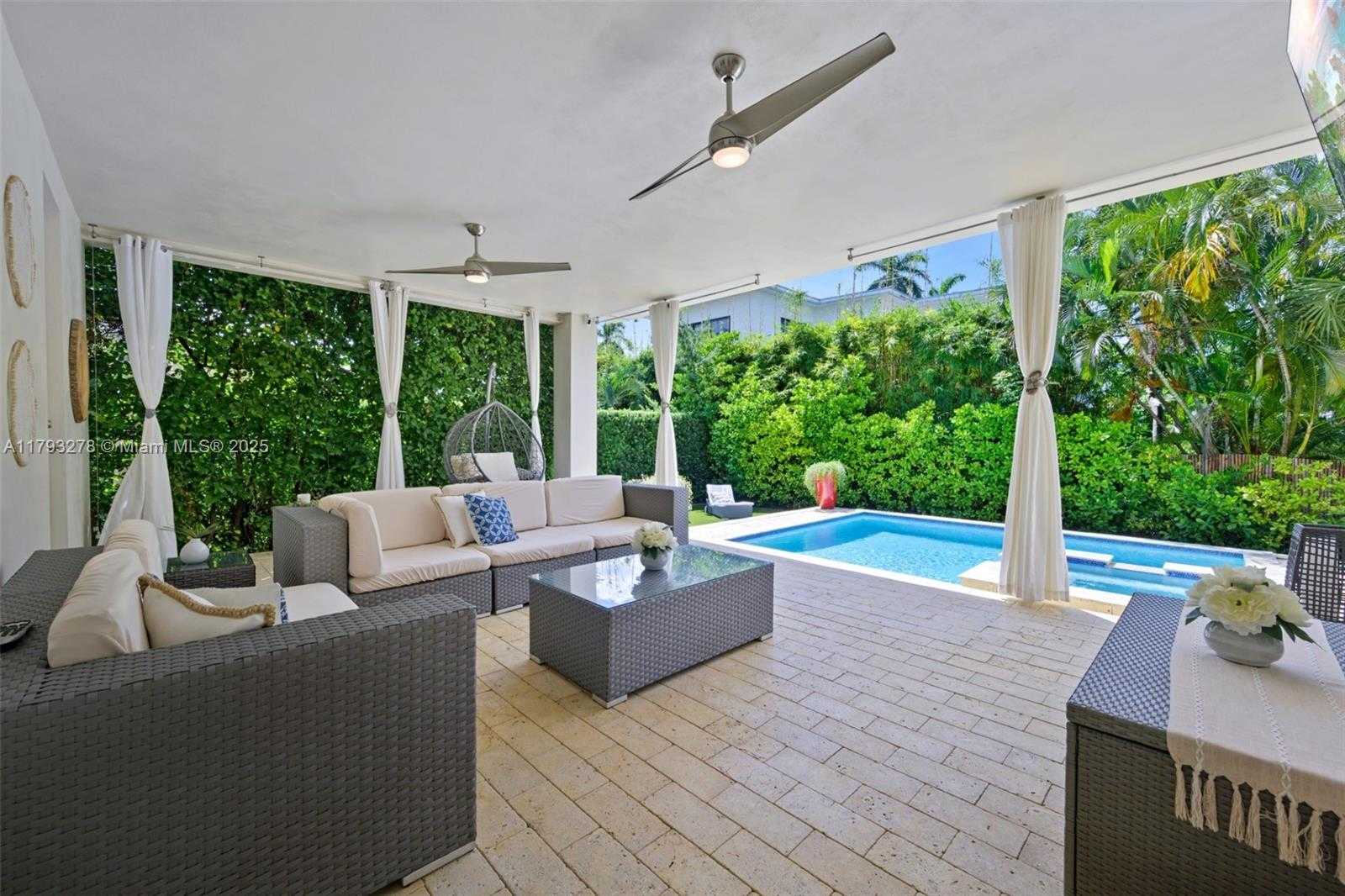 Small Image of 7800 CENTER BAY DRIVE, North Bay Village Number 18