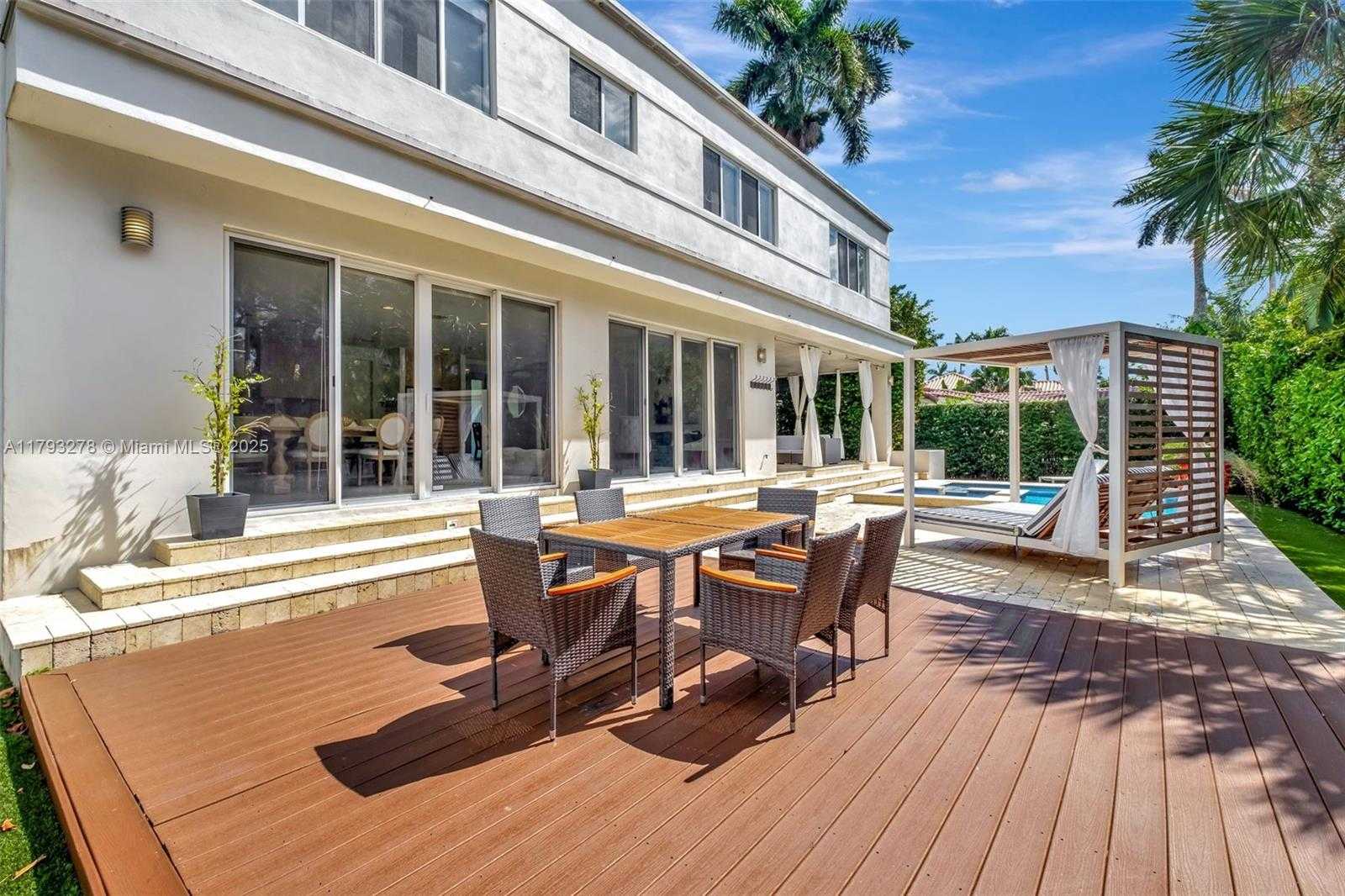 Small Image of 7800 CENTER BAY DRIVE, North Bay Village Number 47