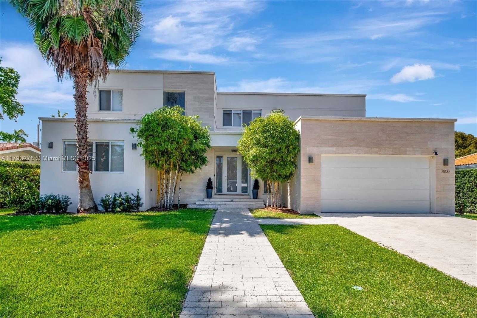Small Image of 7800 CENTER BAY DRIVE, North Bay Village Number 52