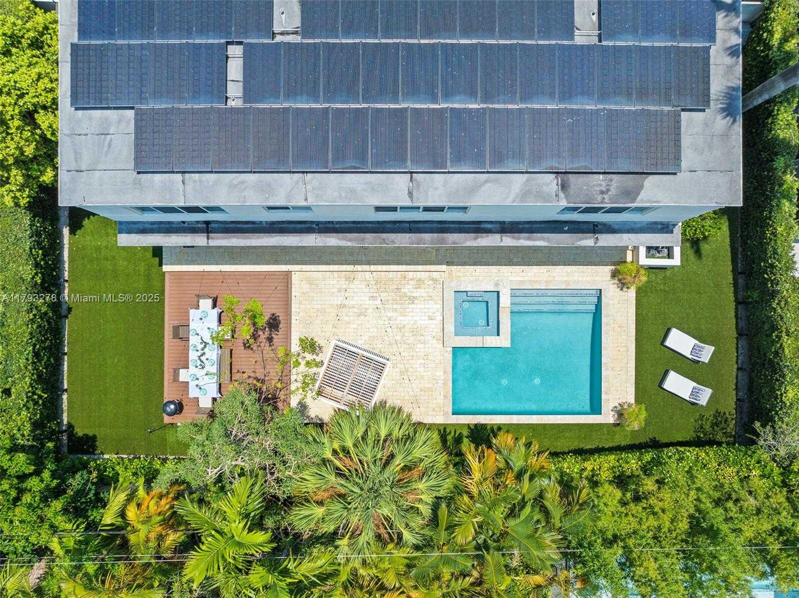 Small Image of 7800 CENTER BAY DRIVE, North Bay Village Number 53