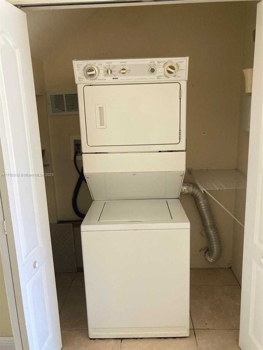 Small Image of 8930 WEST FLAGLER ST #220, Miami Number 12