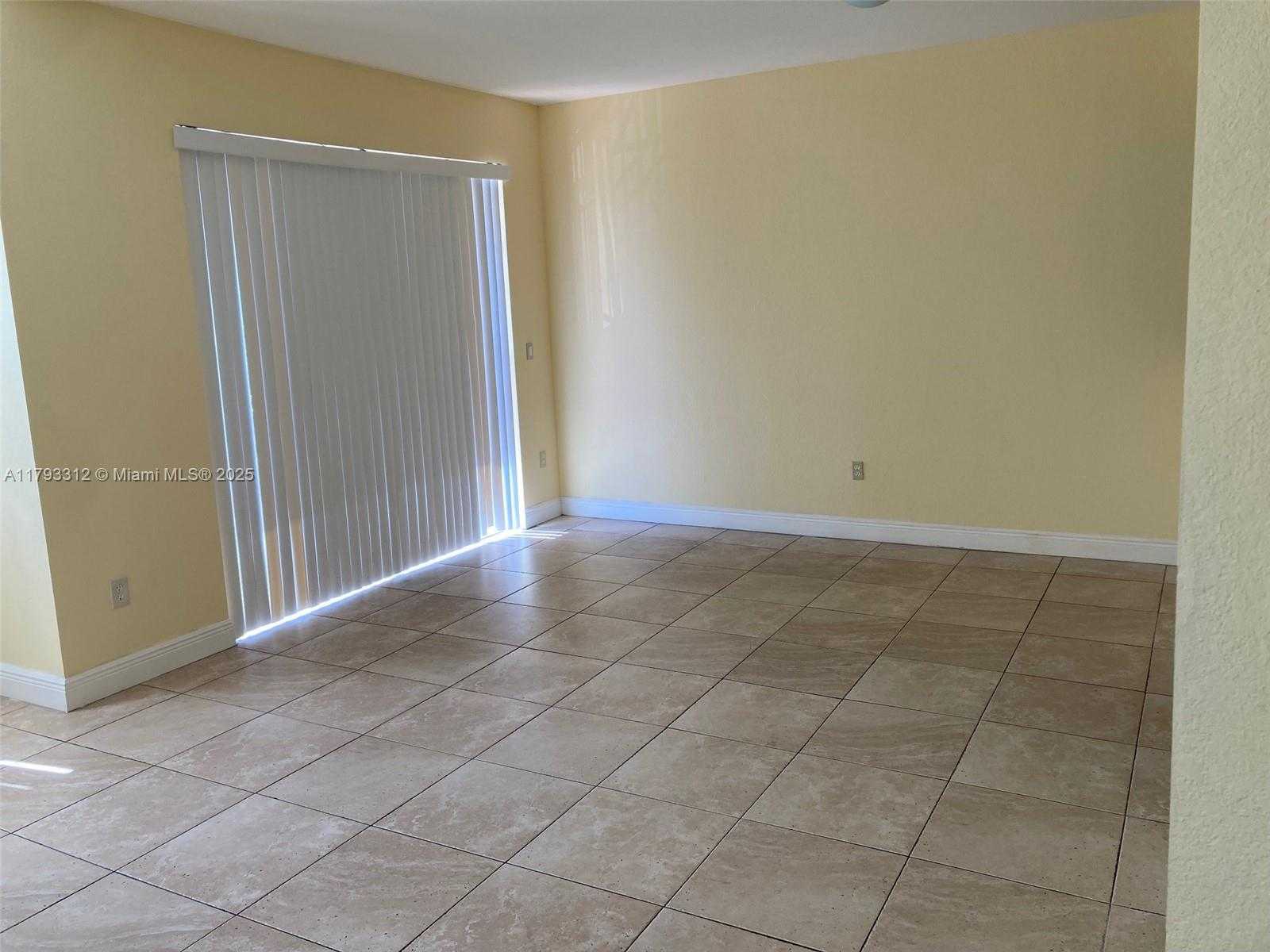 Small Image of 8930 WEST FLAGLER ST #220, Miami Number 4
