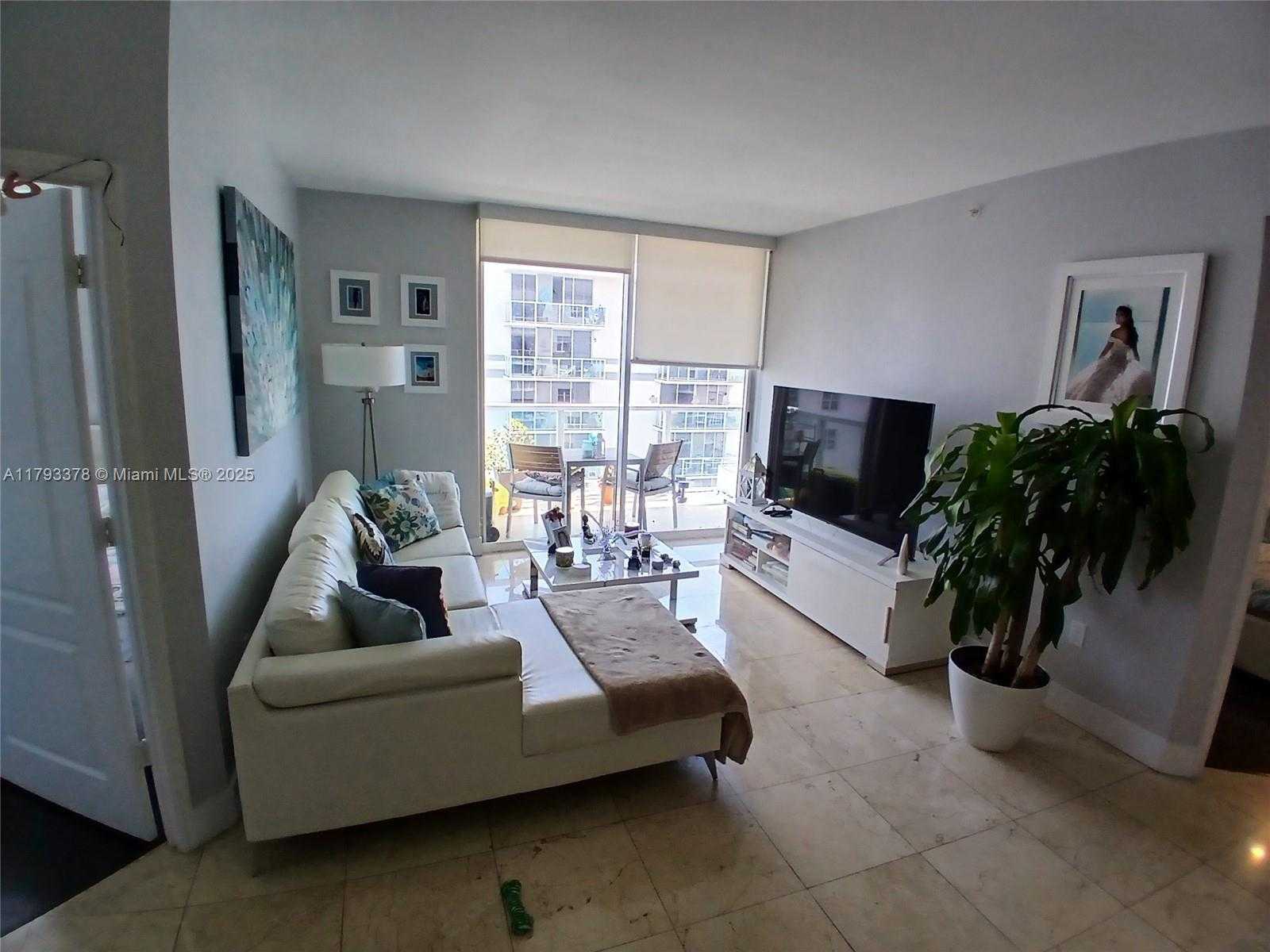 Small Image of 5085 NORTH WEST 7TH ST #PH6, Miami Number 5
