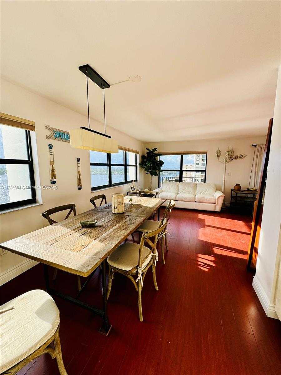 Small Image of 1201 SOUTH OCEAN DR #1011S, Hollywood Number 11