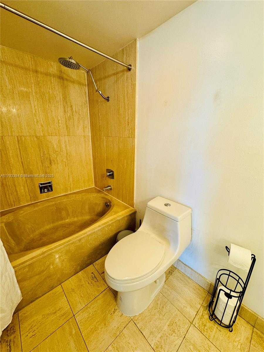Small Image of 1201 SOUTH OCEAN DR #1011S, Hollywood Number 18