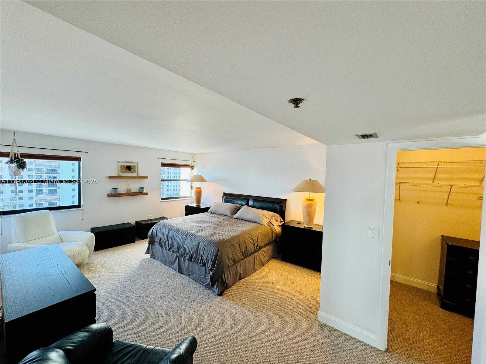 Small Image of 1201 SOUTH OCEAN DR #1011S, Hollywood Number 19