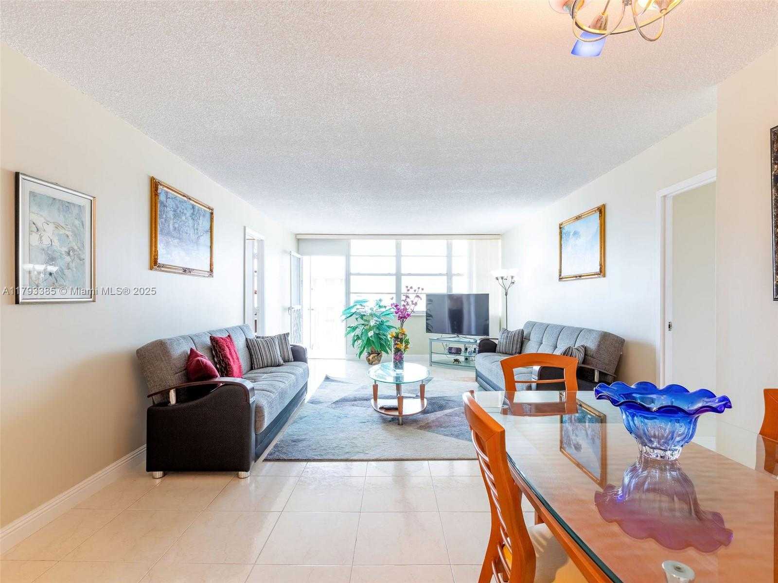 Small Image of 250 174TH ST #2208, Sunny Isles Beach Number 11