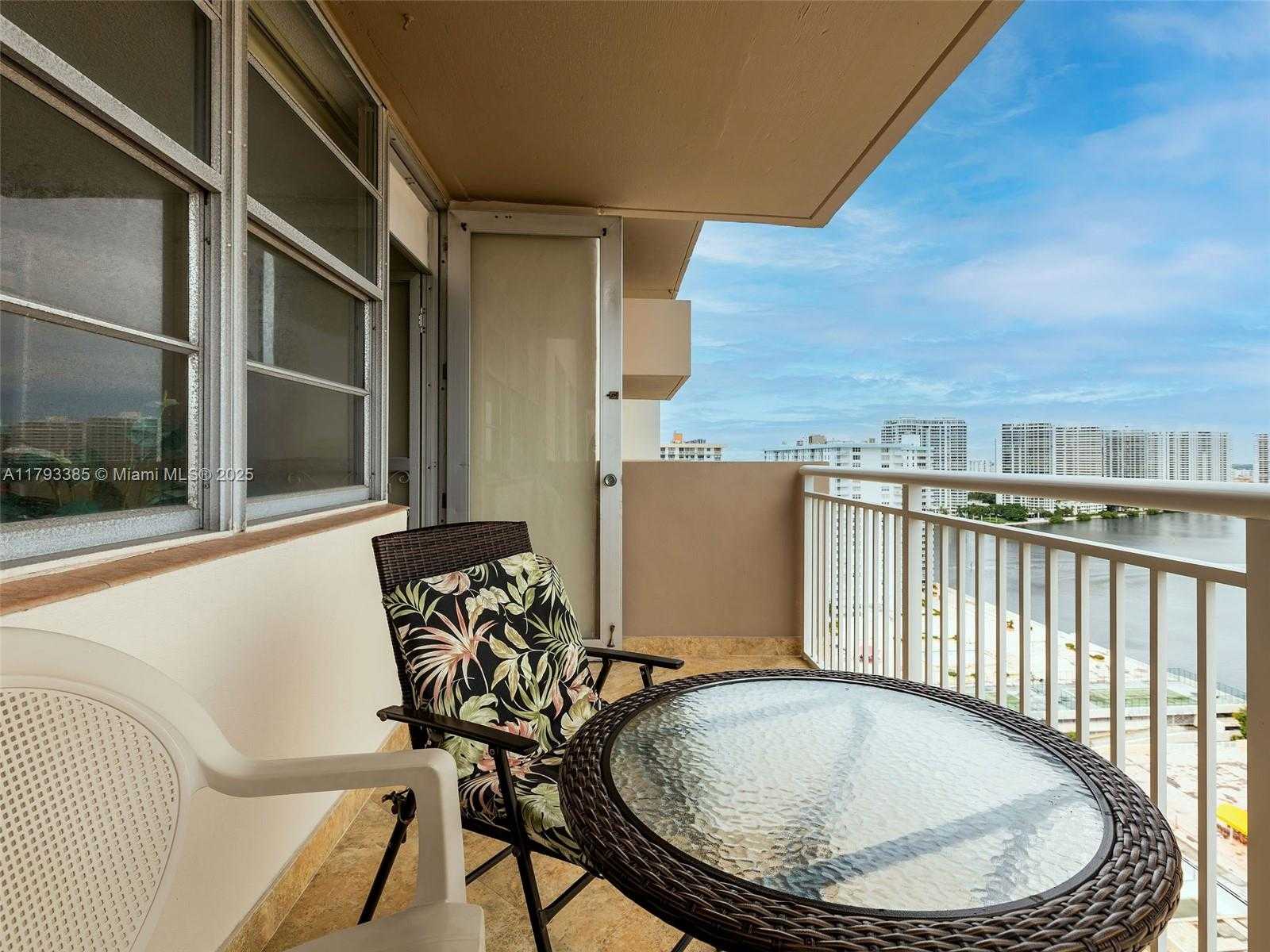Small Image of 250 174TH ST #2208, Sunny Isles Beach Number 19