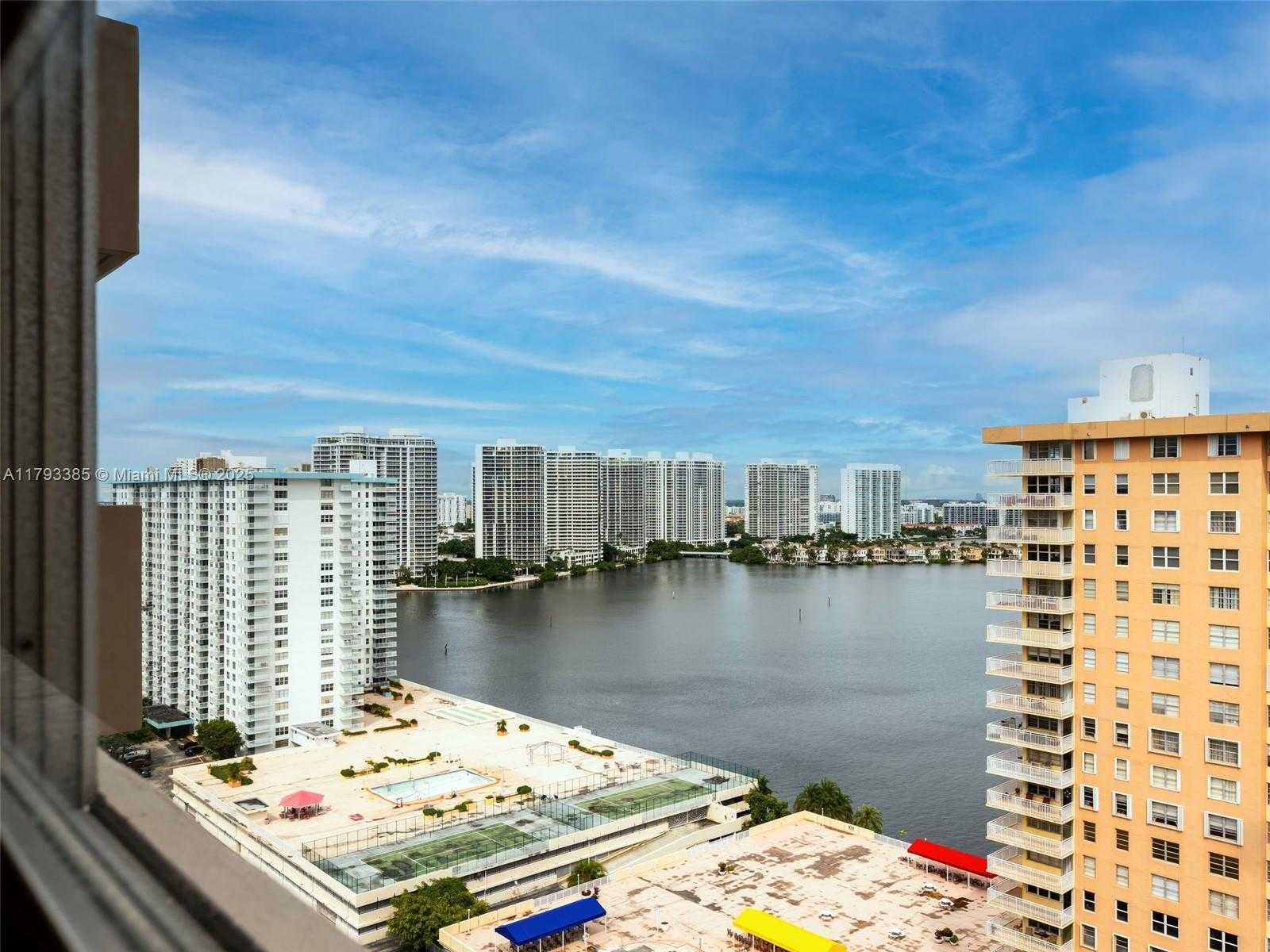 Small Image of 250 174TH ST #2208, Sunny Isles Beach Number 20