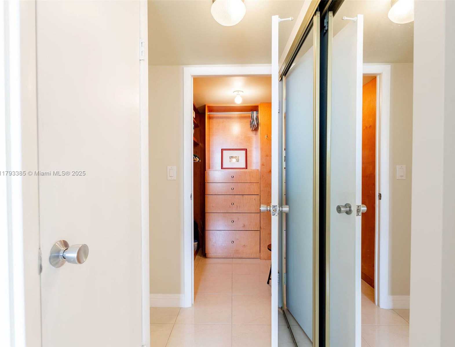 Small Image of 250 174TH ST #2208, Sunny Isles Beach Number 25