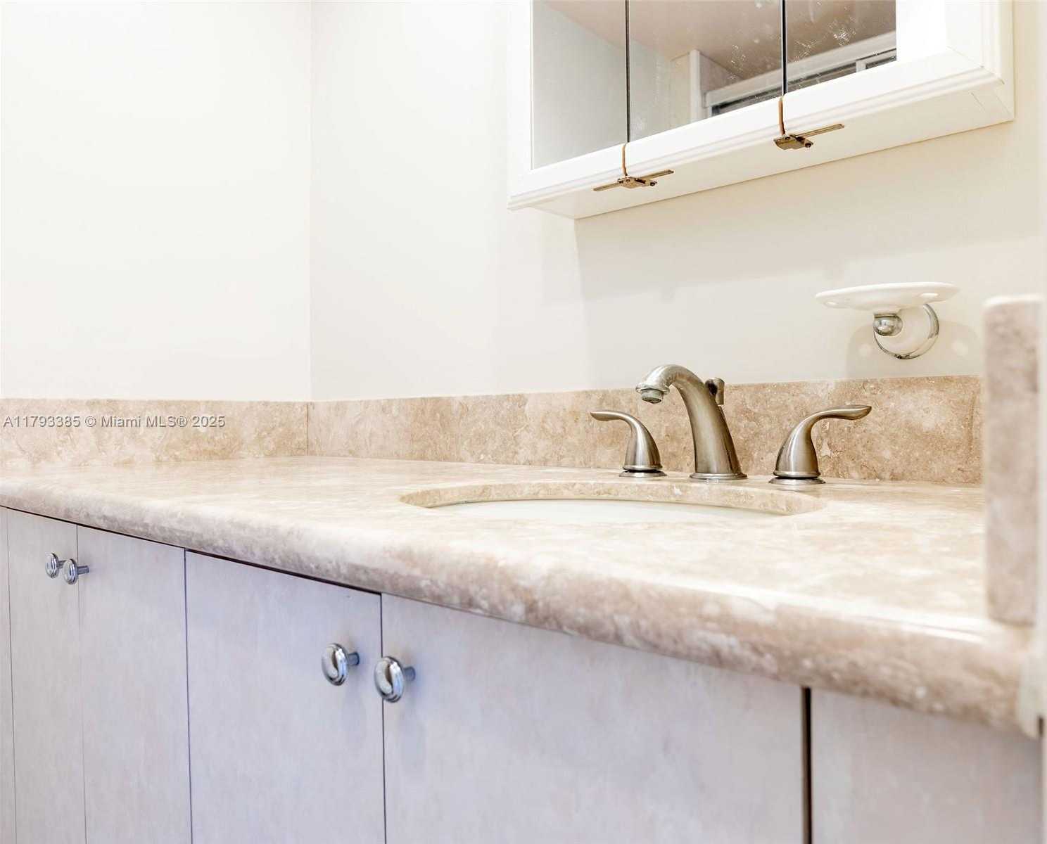 Small Image of 250 174TH ST #2208, Sunny Isles Beach Number 34