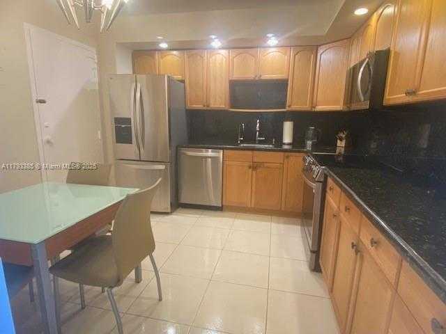 Small Image of 250 174TH ST #2208, Sunny Isles Beach Number 7