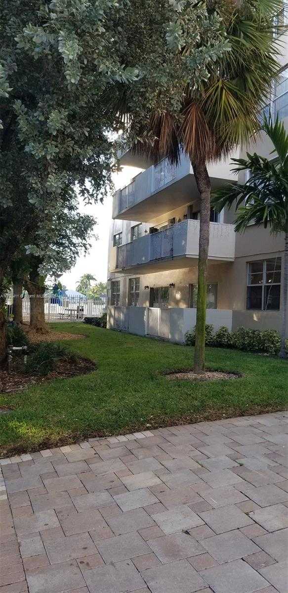 Small Image of 1455 NORTH TREASURE DR #1K, North Bay Village Number 14