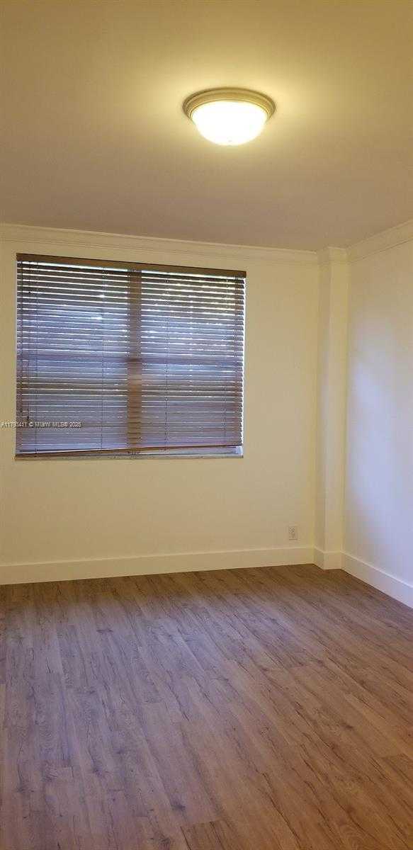 Small Image of 1455 NORTH TREASURE DR #1K, North Bay Village Number 7