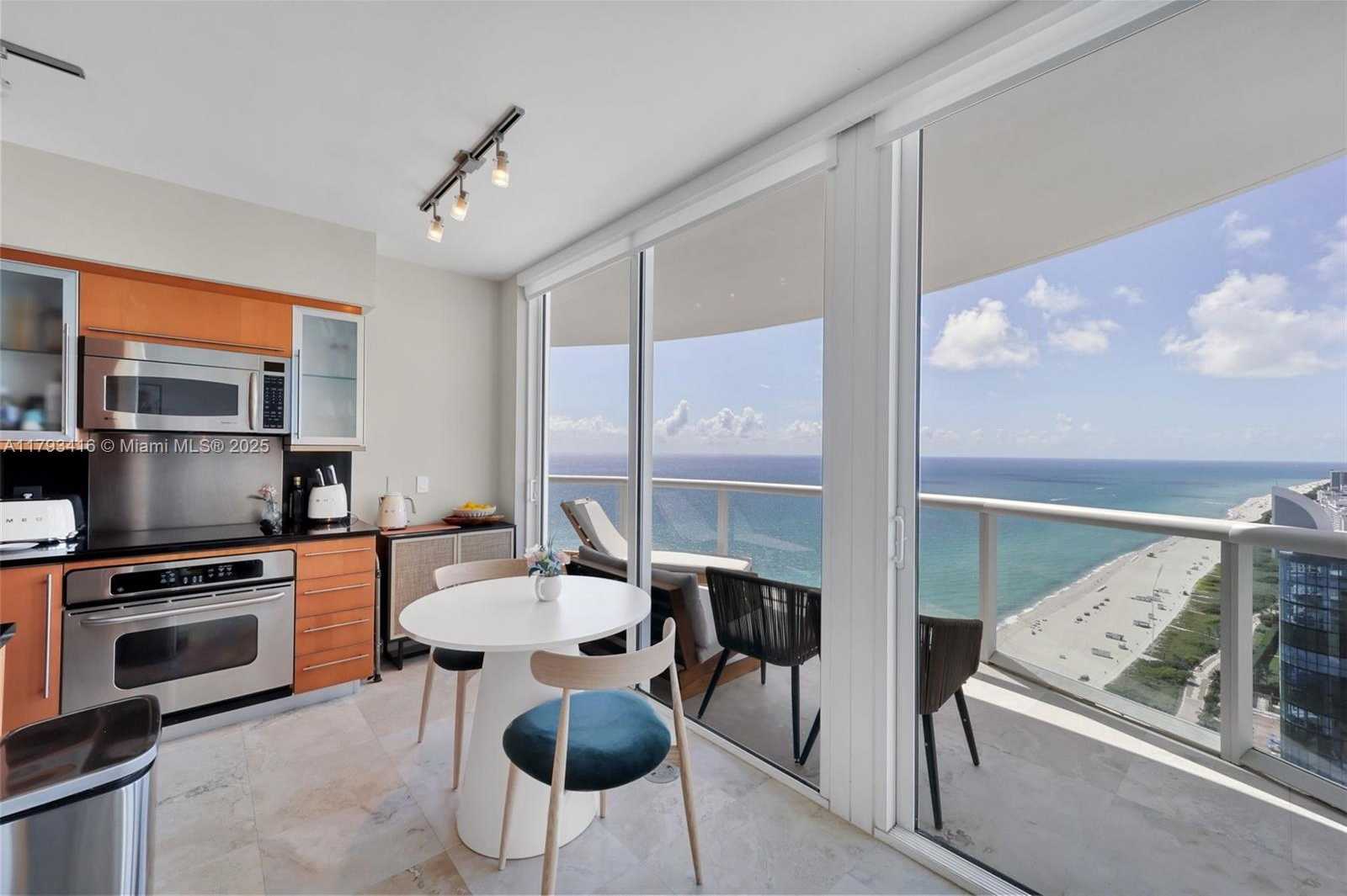 Small Image of Miami Beach Number 9