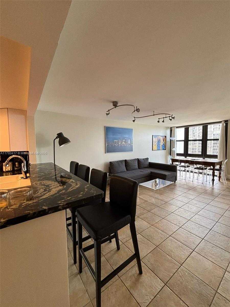 Small Image of 1925 BRICKELL AVE #1506, Miami Number 12