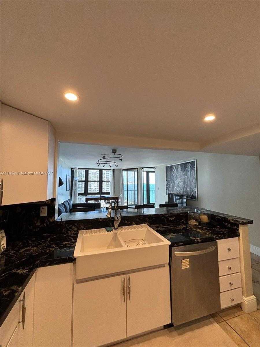 Small Image of 1925 BRICKELL AVE #1506, Miami Number 2