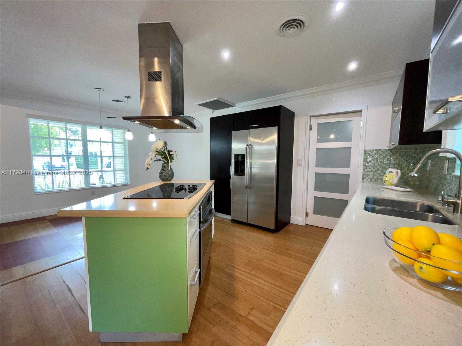 Small Image of 401 SAVONA AVE, Coral Gables Number 14