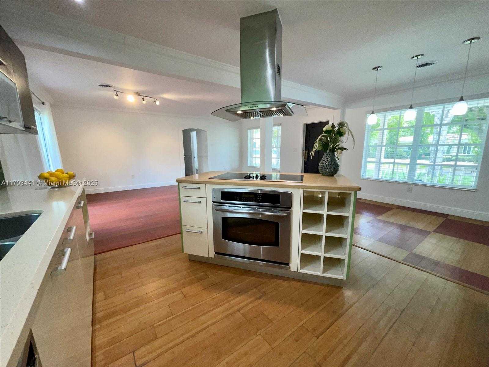 Small Image of 401 SAVONA AVE, Coral Gables Number 17