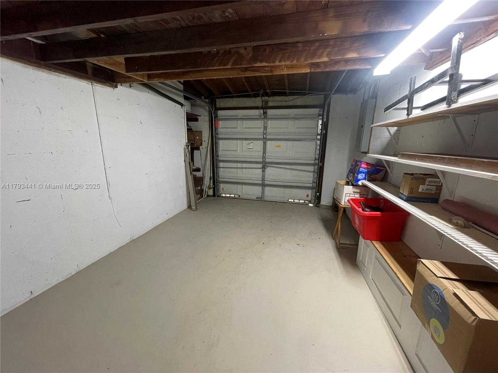 Small Image of 401 SAVONA AVE, Coral Gables Number 26
