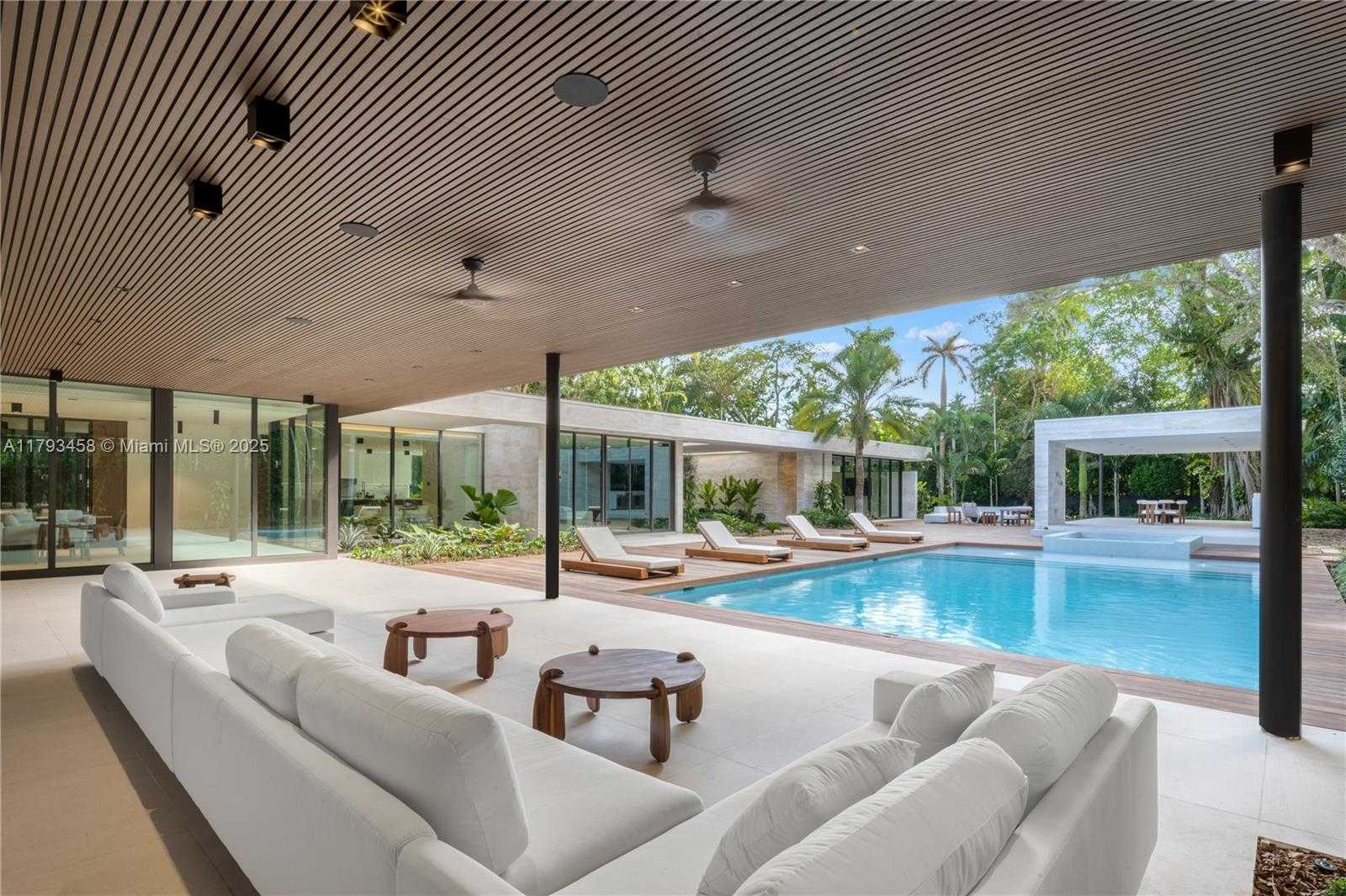 Small Image of 4040 KIAORA ST, Miami Number 22