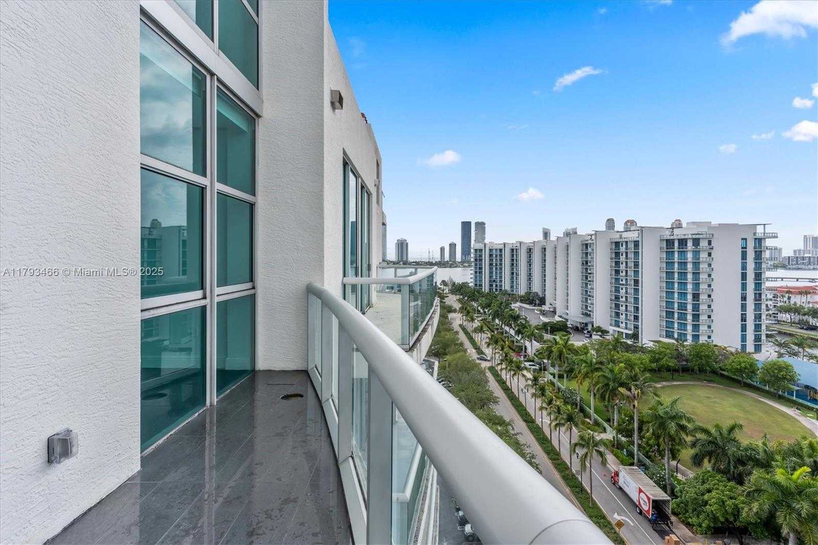 Small Image of 3131 NORTH EAST 188TH ST #2-1214, Aventura Number 13