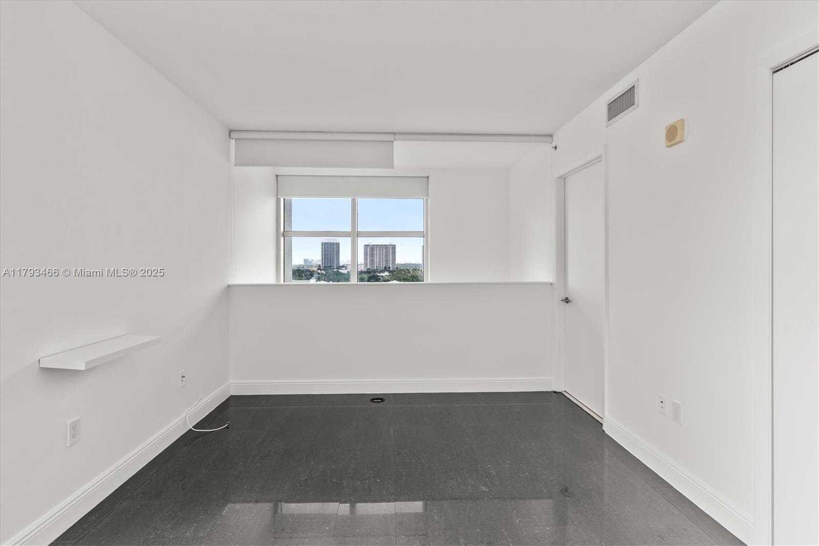 Small Image of 3131 NORTH EAST 188TH ST #2-1214, Aventura Number 18