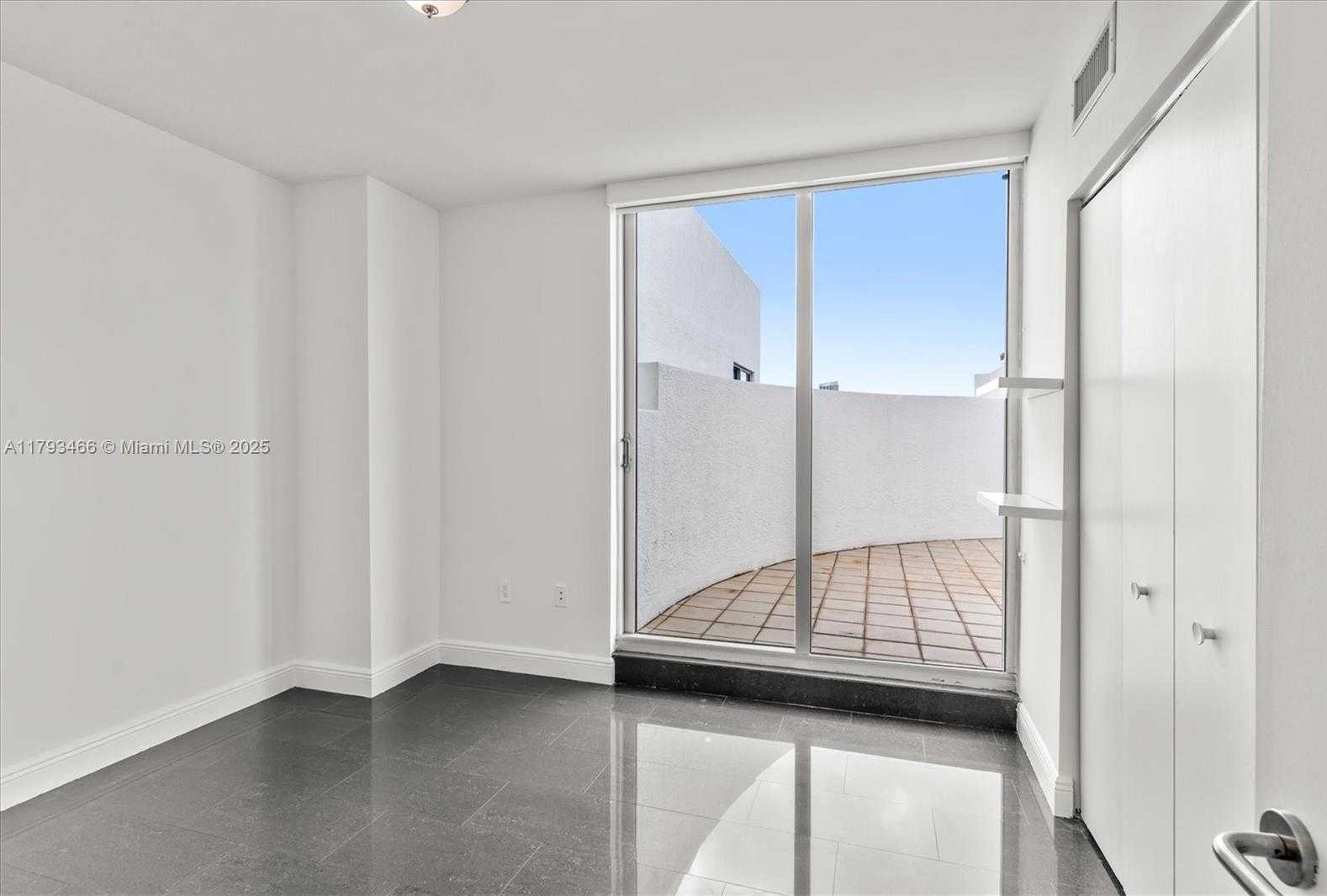 Small Image of 3131 NORTH EAST 188TH ST #2-1214, Aventura Number 24